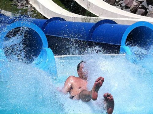 tackle-the-water-slides-at-hyland-hills-water-world-the-best-water-park-in-america