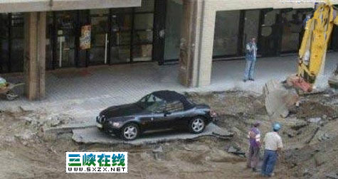 史上最牛的钉子车