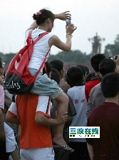 史上最牛的摄影三角架