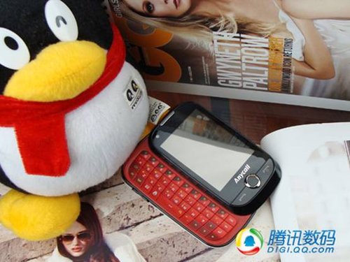 时尚全键盘 酷毕messaging B5310U评测