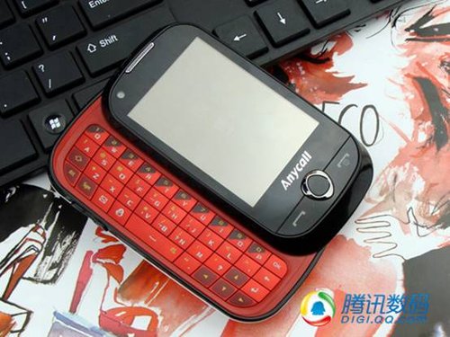 时尚全键盘 酷毕messaging B5310U评测