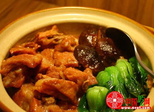 广州特色煲仔饭美食