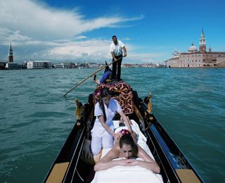 ��������Ħ(Gondola Massage)