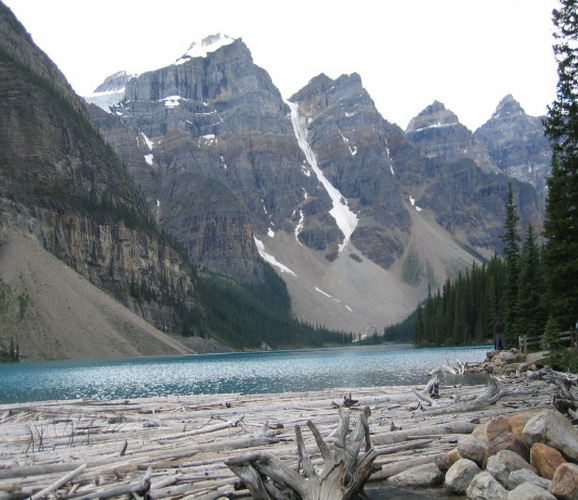 Canadian Rockies to Moraine Lake Canadian Rockies to Moraine Lake